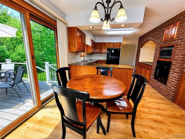 7801 Clearwater Circle, Pompey, NY 13104