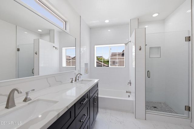 173 Harpstone Lane 158, Simi Valley, CA 93065