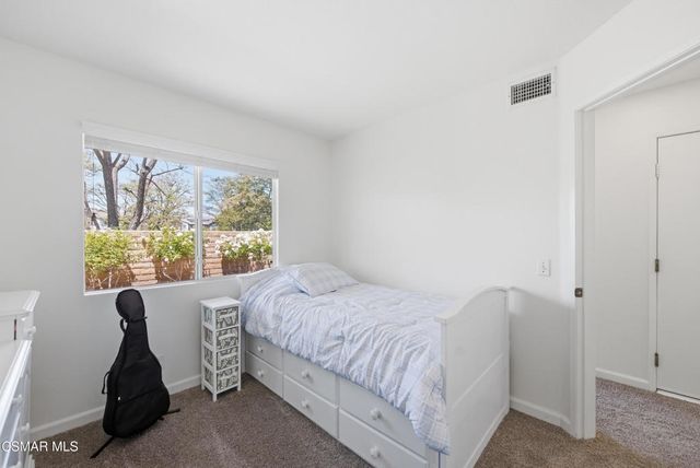 173 Harpstone Lane 158, Simi Valley, CA 93065