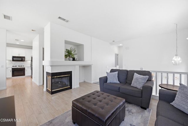 173 Harpstone Lane 158, Simi Valley, CA 93065