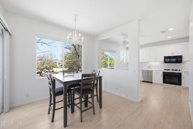 173 Harpstone Lane 158, Simi Valley, CA 93065