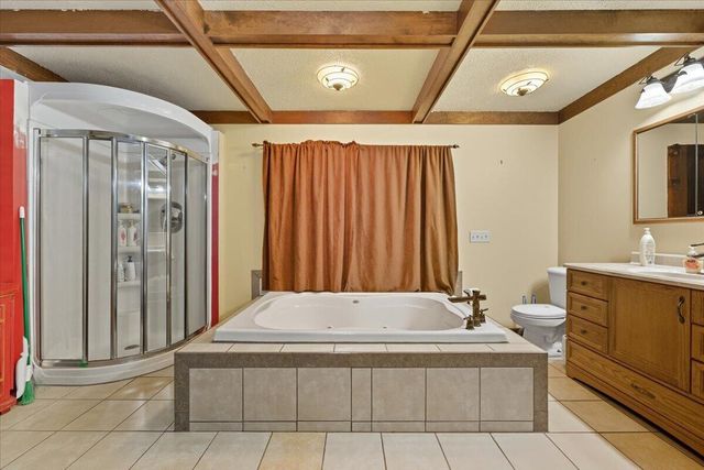 3 DELONG Avenue, Council Bluffs, IA 51503