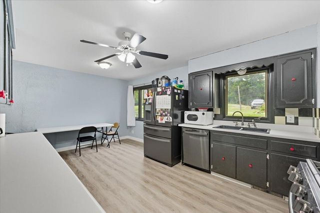 3 DELONG Avenue, Council Bluffs, IA 51503