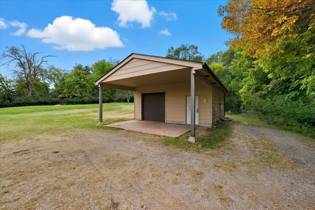 3 DELONG Avenue, Council Bluffs, IA 51503