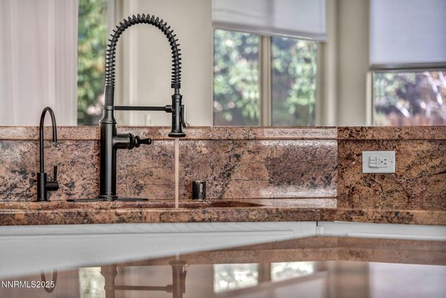 435 La Costa Circle, Dayton, NV 89403