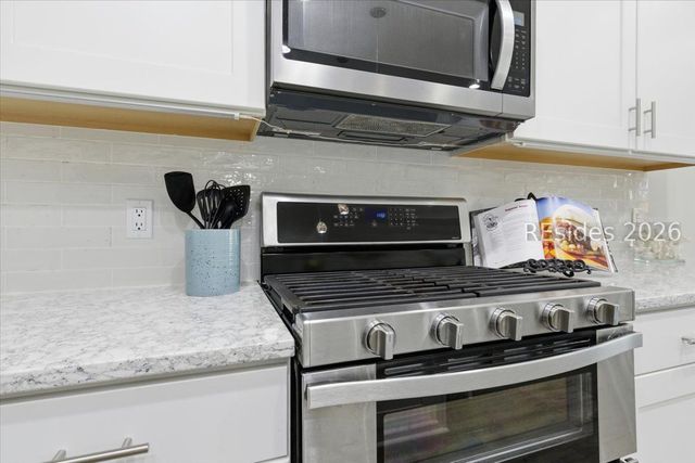 524 Weekend Ave, Hardeeville, SC 29927