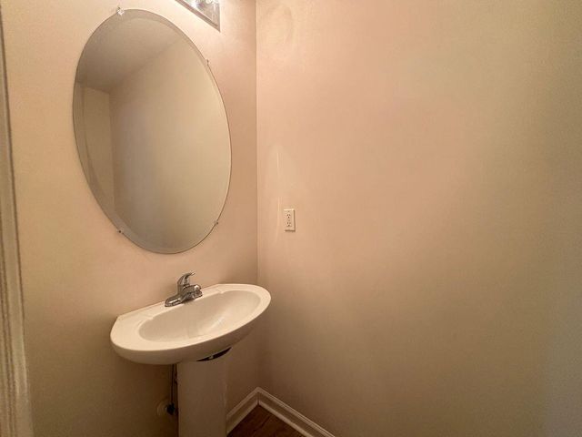 8146 Shadow Oak Drive, North Charleston, SC 29406