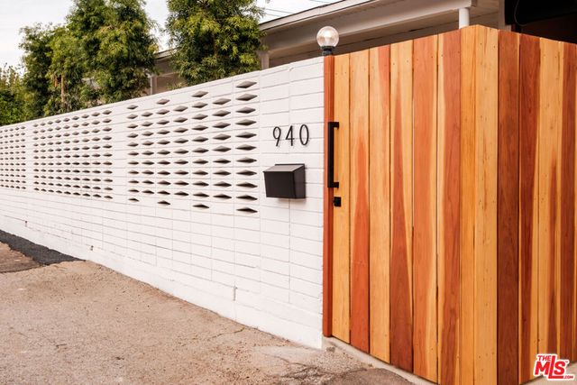 940 E Arroyo Terrace, Alhambra, CA 91801