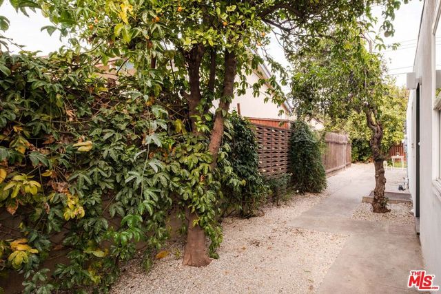 940 E Arroyo Terrace, Alhambra, CA 91801