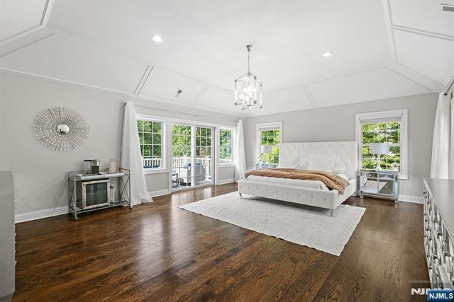 49 North Avenue, Montvale, NJ 07645