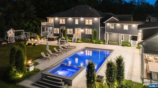 49 North Avenue, Montvale, NJ 07645