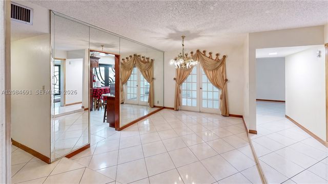 10900 SW 177th Ter, Miami, FL 33157