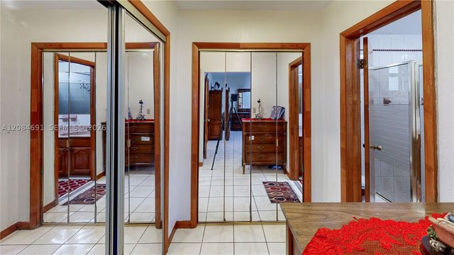 10900 SW 177th Ter, Miami, FL 33157
