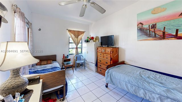 10900 SW 177th Ter, Miami, FL 33157