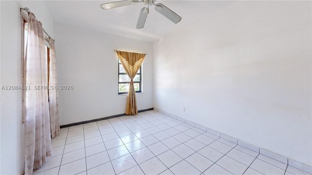 10900 SW 177th Ter, Miami, FL 33157