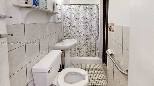 10900 SW 177th Ter, Miami, FL 33157
