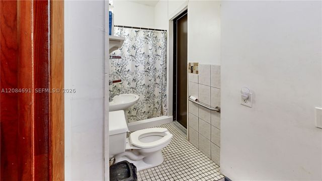 10900 SW 177th Ter, Miami, FL 33157