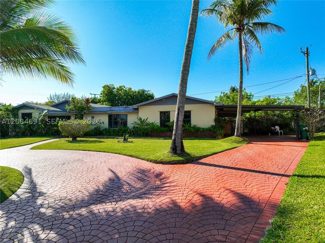 10900 SW 177th Ter, Miami, FL 33157