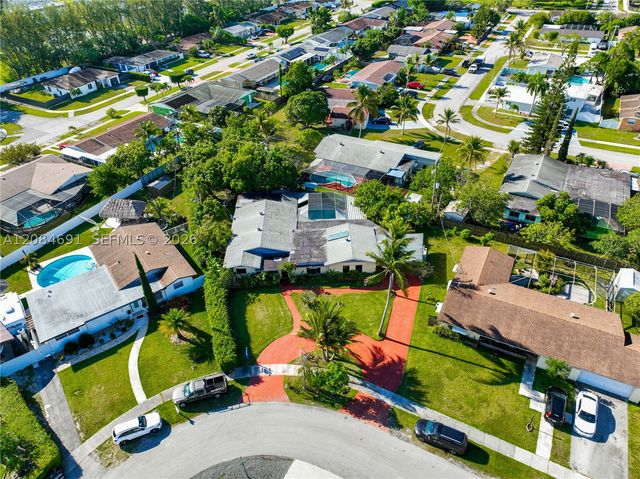 10900 SW 177th Ter, Miami, FL 33157