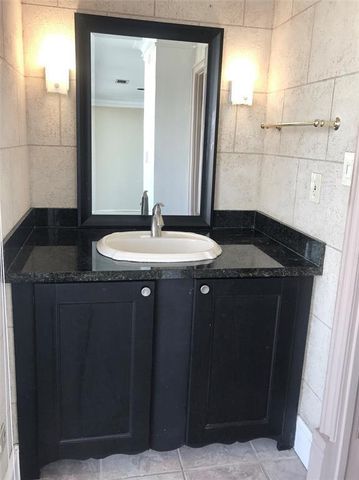 2016 Main Street 2111, Houston, TX 77002