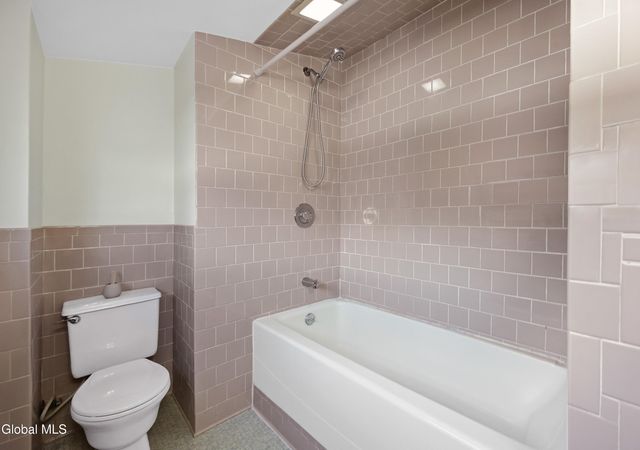 542 Rankin Avenue, Schenectady, NY 12308