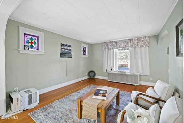 542 Rankin Avenue, Schenectady, NY 12308