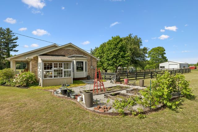 2751 Standing Oak Dr, Thompsons Station, TN 37179