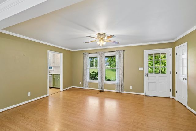 2751 Standing Oak Dr, Thompsons Station, TN 37179
