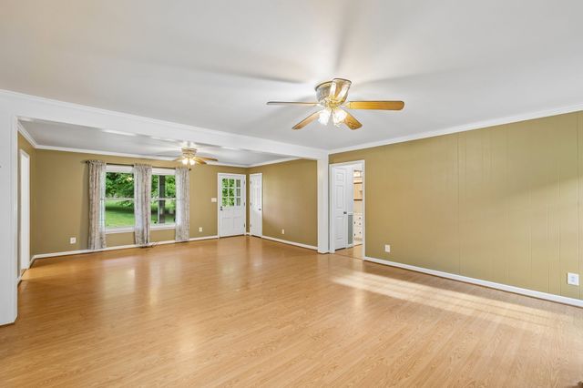 2751 Standing Oak Dr, Thompsons Station, TN 37179