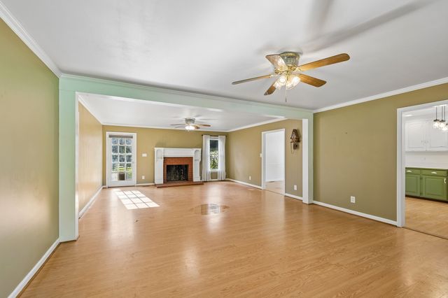 2751 Standing Oak Dr, Thompsons Station, TN 37179