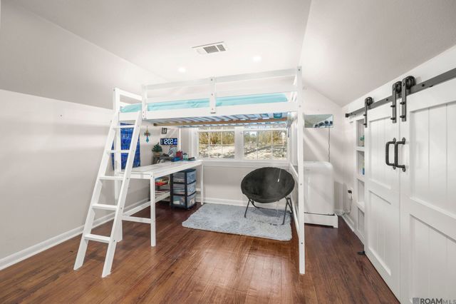 45340 Gold Place Rd, St Amant, LA 70774