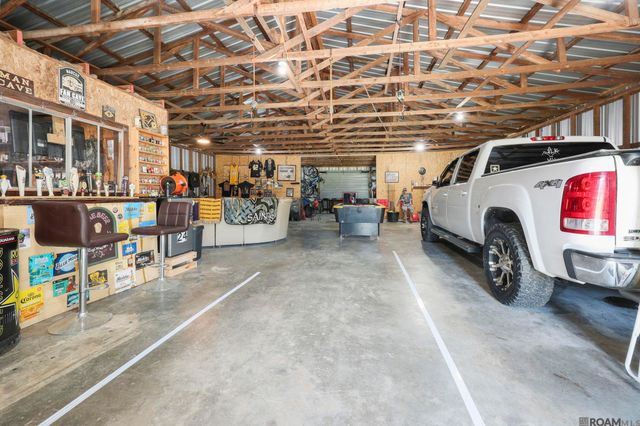 45340 Gold Place Rd, St Amant, LA 70774