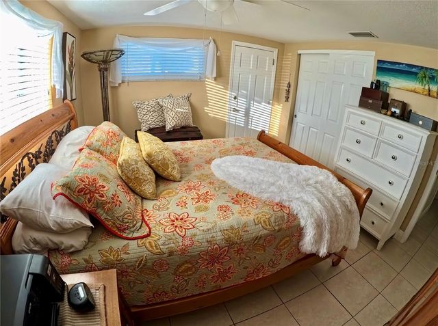 12804 2ND ISLE, Hudson, FL 34667