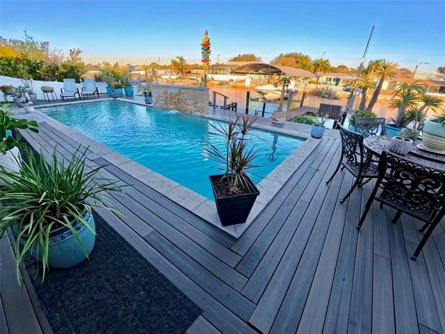 12804 2ND ISLE, Hudson, FL 34667