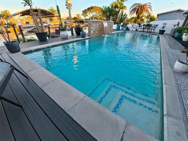 12804 2ND ISLE, Hudson, FL 34667