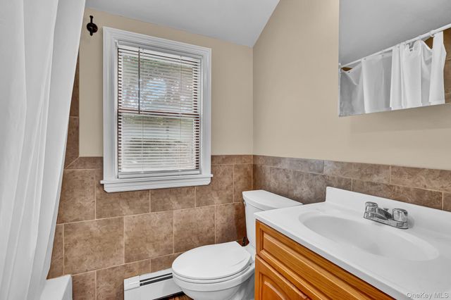 127 Decker Avenue, North Merrick, NY 11566