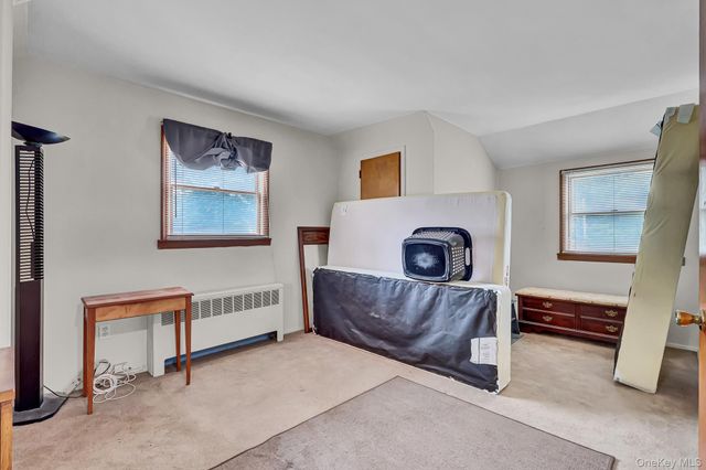 127 Decker Avenue, North Merrick, NY 11566