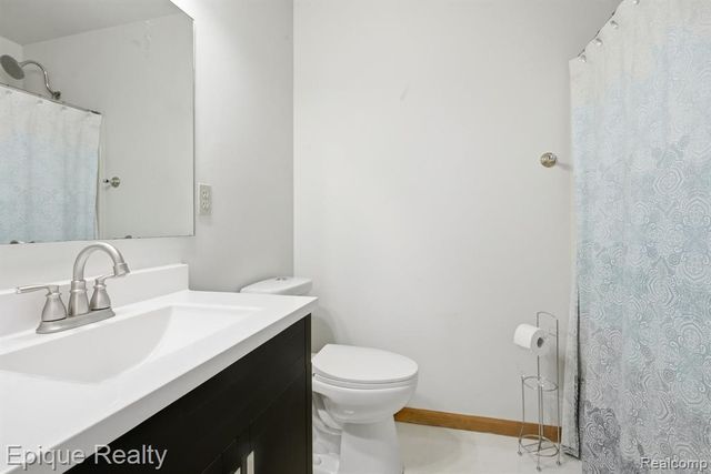 4085 Blue River Drive, Saint Clair, MI 48079