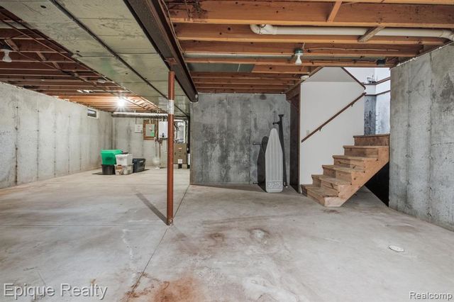 4085 Blue River Drive, Saint Clair, MI 48079