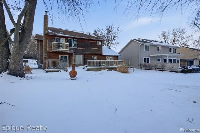 4085 Blue River Drive, Saint Clair, MI 48079