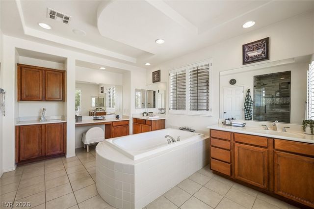7105 Via Locanda Avenue, Las Vegas, NV 89131