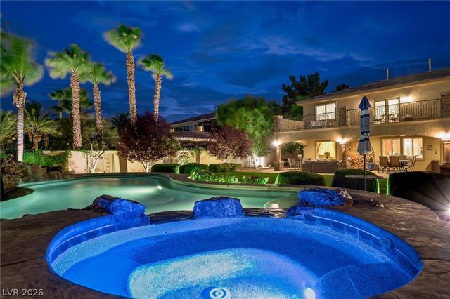 7105 Via Locanda Avenue, Las Vegas, NV 89131