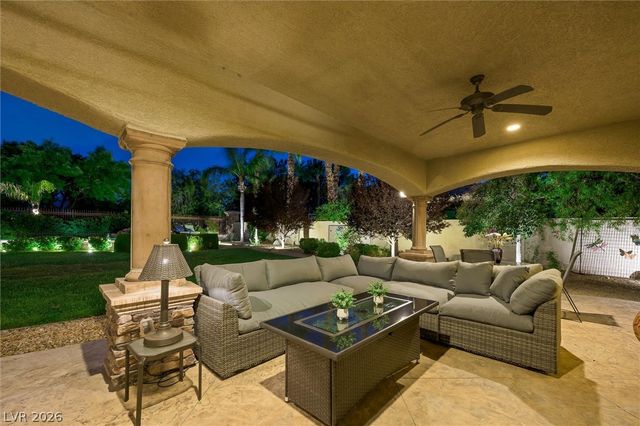 7105 Via Locanda Avenue, Las Vegas, NV 89131