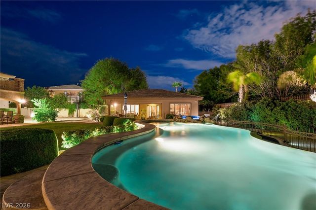 7105 Via Locanda Avenue, Las Vegas, NV 89131