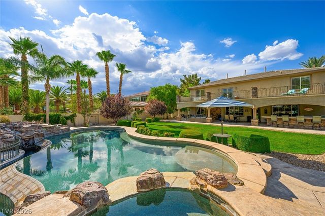 7105 Via Locanda Avenue, Las Vegas, NV 89131