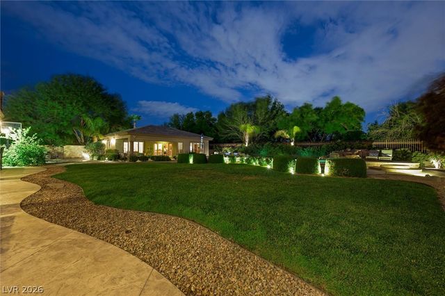 7105 Via Locanda Avenue, Las Vegas, NV 89131