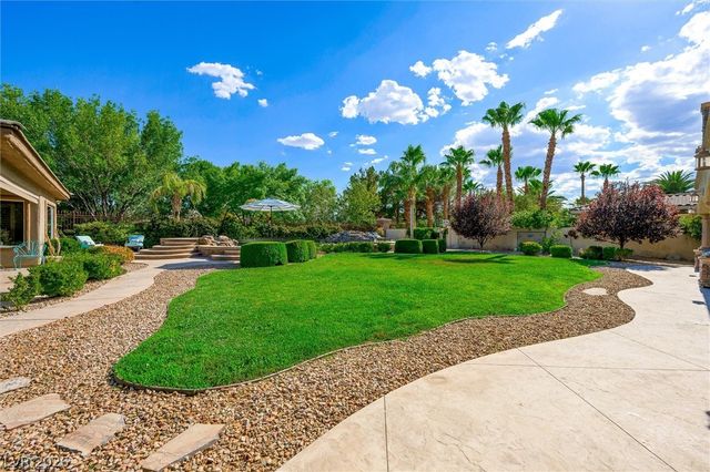 7105 Via Locanda Avenue, Las Vegas, NV 89131