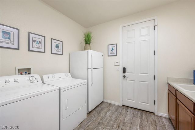 7105 Via Locanda Avenue, Las Vegas, NV 89131