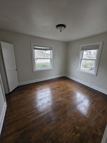 2424 Inga St, Nashville, TN 37206