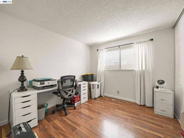 40701 Penn Ln, Fremont, CA 94538